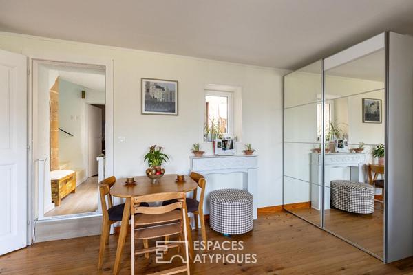 Duplex de caractère et patio confidentiel