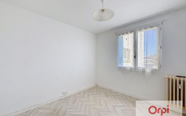 Appartement à louer    3 pièces • 72,22 m2 Montluçon