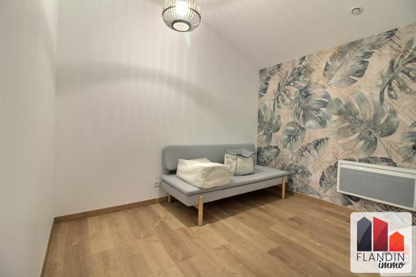 Maison en pierre de caractère 149 m² – Dépendance aménagée – Piscine – Soucieu-en-Jarrest / Thurins