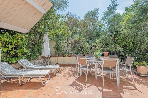 Maison d’architecte d’exception avec vue panoramique à Grasse