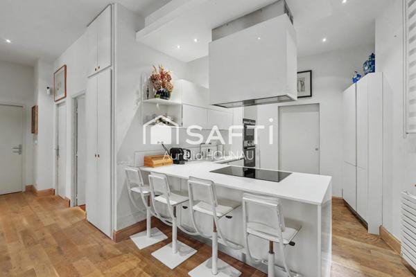 Appartement de standing avec balcon et garage