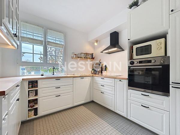 SOUS COMPROMIS.............Maison rénovée proche bourg de St avertin 3 chambres