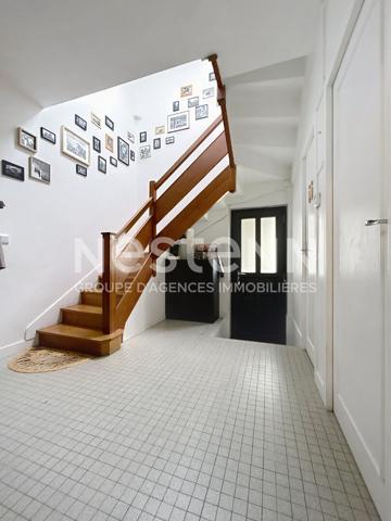 SOUS COMPROMIS.............Maison rénovée proche bourg de St avertin 3 chambres