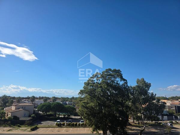 Studio/cabine avec terrasse et place de parking