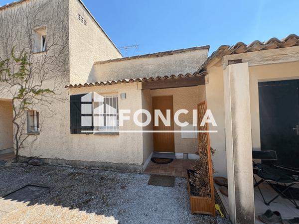 Location Studio meublé 25.8 m² - Nimes 30900