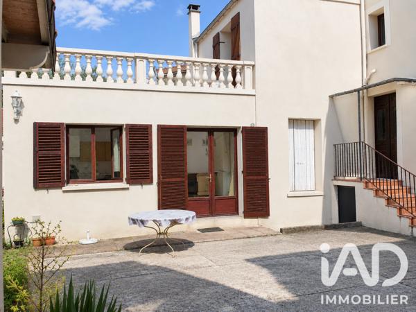 Immeuble à vendre 149,61 m² Montfermeil