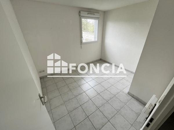 Location Appartement 3 pièces 61 m² - 138 RUE HENRI VENIARD St Georges Des Groseillers 61100