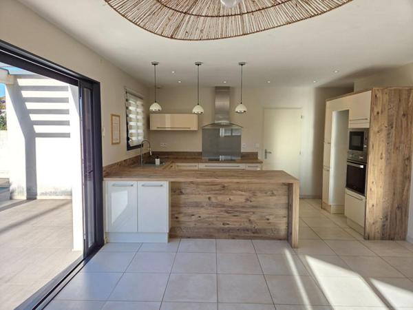 Maison Montelimar 5 pièce(s) 146 m2