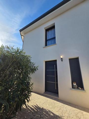 Maison Montelimar 5 pièce(s) 146 m2