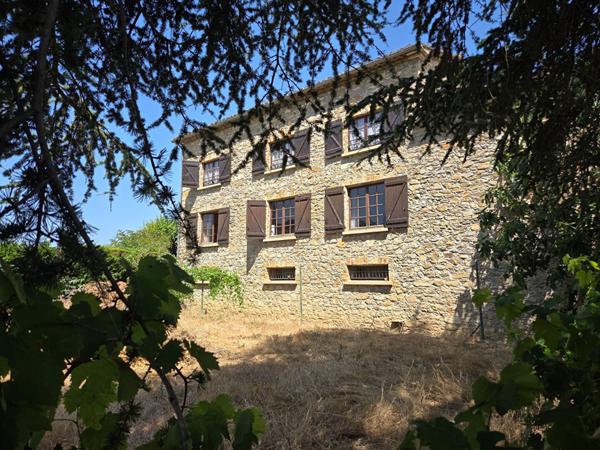 Maison en pierres Espéraza 7 pièce(s)