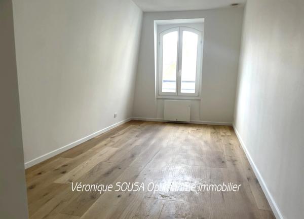 Grand 2 Pièces en Hypercentre – Calme et Charme refait à neuf SAINT GERMAIN EN LAYE