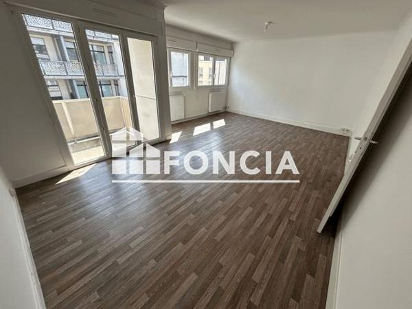 Location Appartement 3 pièces 68.45 m² - 495 AVENUE DE VERDUN Merignac 33700