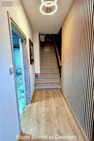 Maison de ville à vendre à Steenvoorde dans le Nord (59114), ref : H9631   
Centre ville