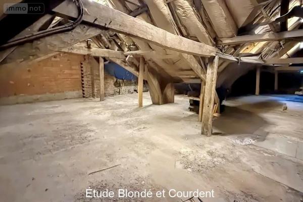 Maison de ville à vendre à Steenvoorde dans le Nord (59114), ref : H9631   
Centre ville