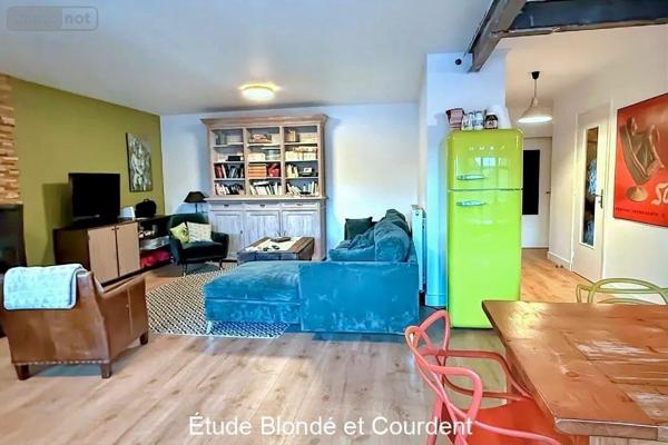 Maison de ville à vendre à Steenvoorde dans le Nord (59114), ref : H9631   
Centre ville