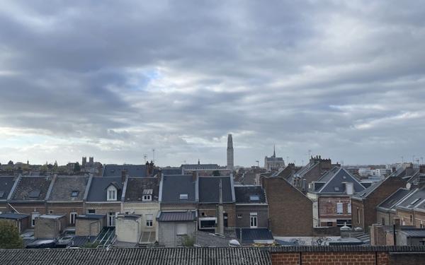 Appartement à louer    2 pièces • 43 m2 Amiens