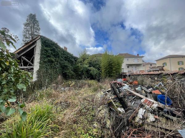 Maison à vendre à Bagnac-sur-Célé dans le Lot (46270), ref : 26.001