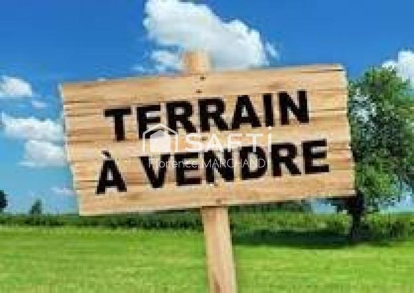 TERRAIN DIVISIBLE HORS LOTISSEMENT ET LIBRE DE CONSTRUCTEUR