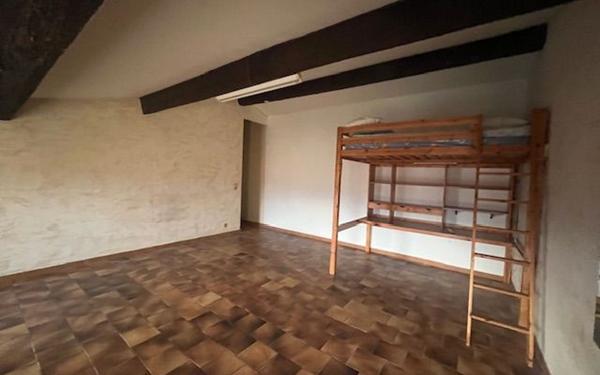 Appartement à vendre    1 pièce • 44,70 m2 Six-Fours-les-Plages