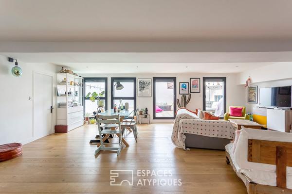 Duplex familial avec terrasse et piscine au calme absolu