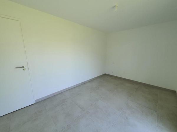 GUIDEL : Maison neuve avec vie de plain-pied
