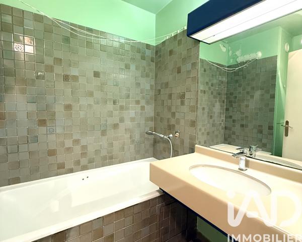 Appartement à vendre 3 pièces 94 m² Courbevoie