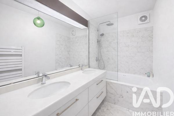 Appartement à vendre 3 pièces 94 m² Courbevoie