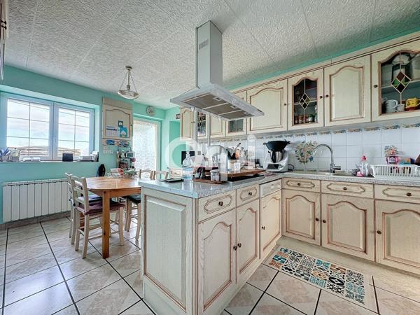 Maison à vendre    6 pièces •  Arpheuilles-Saint-Priest