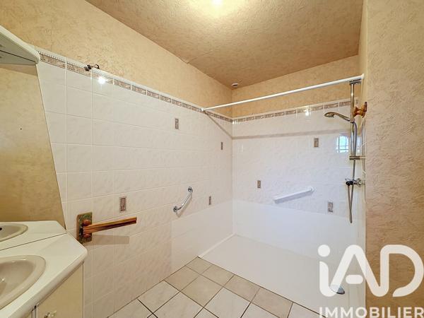 Maison à vendre 4 pièces 130 m² Saint-Chély-d'Apcher