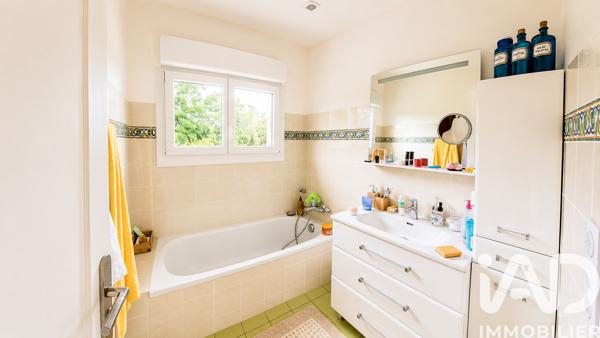Maison à vendre 6 pièces 145 m² Pessac
