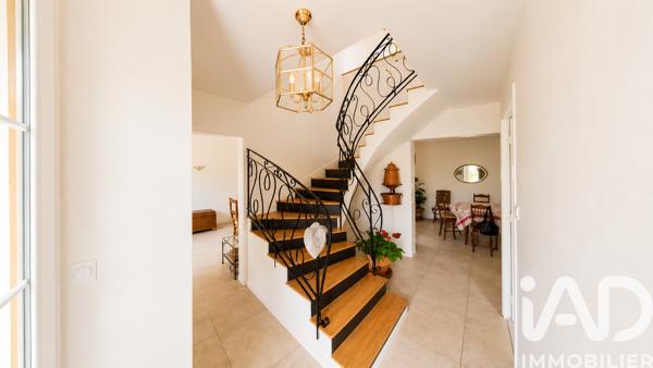 Maison à vendre 6 pièces 145 m² Pessac