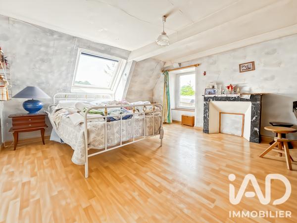 Maison à vendre 8 pièces 159 m² Bais
