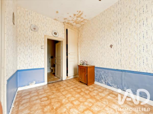 Maison à vendre 8 pièces 159 m² Bais