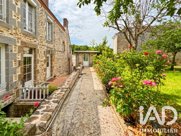 Maison à vendre 8 pièces 159 m² Bais