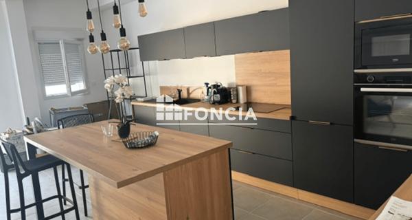 Location Appartement meublé 4 pièces 96.43 m² - Saint-rémy-de-provence 13210