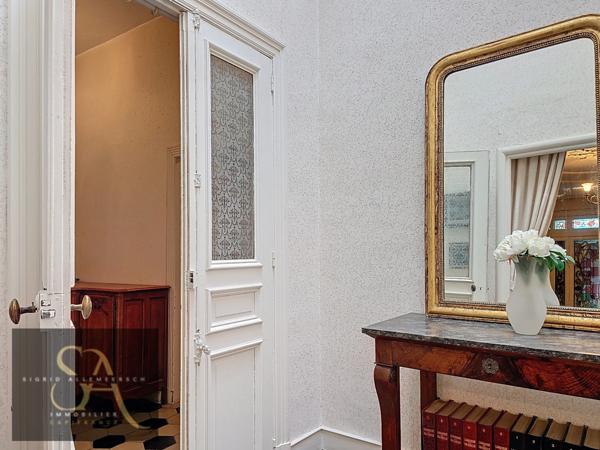 Immeuble à rénover – Fort potentiel en centre-ville de Limoux