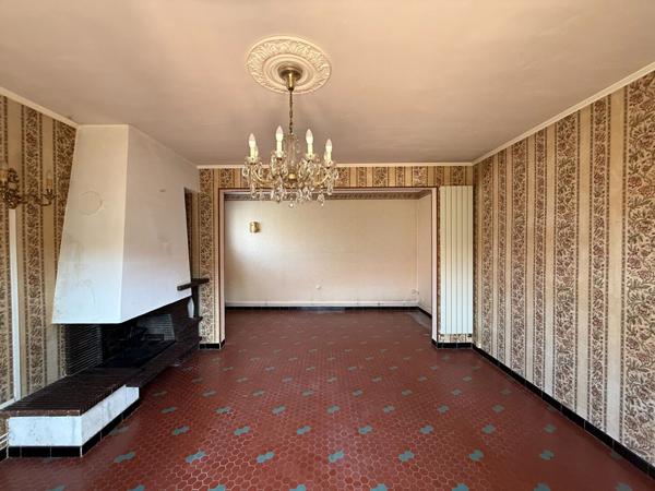 ROCHEFORT quartier recherché maison de 115 m² de type 5 - jardin et dépendance