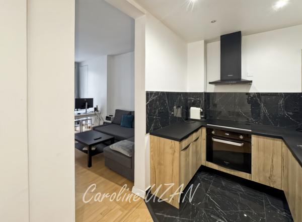Appartement 3 pièces, 2 chambres situé rue de Tocqueville 75017 Paris, au 1er étage/4