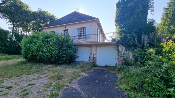 Maison Sautron 105 m2 - sous sol complet - gros potentiel