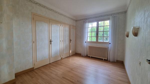 Maison Sautron 105 m2 - sous sol complet - gros potentiel