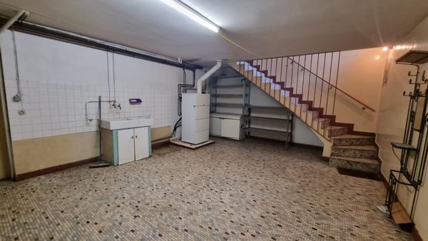 Maison Sautron 105 m2 - sous sol complet - gros potentiel