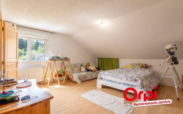 Maison à vendre    9 pièces • 225,31 m2 Le Syndicat