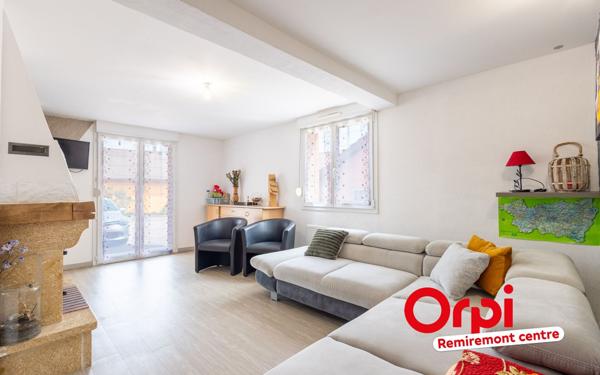 Maison à vendre    9 pièces • 225,31 m2 Le Syndicat