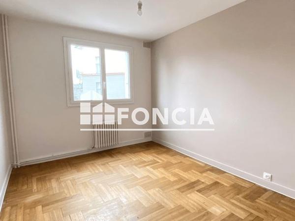 Location Appartement 2 pièces 50.07 m² - 9 RUE ANDRE ANTOINE Limoges 87100