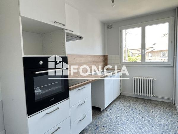 Location Appartement 2 pièces 50.07 m² - 9 RUE ANDRE ANTOINE Limoges 87100