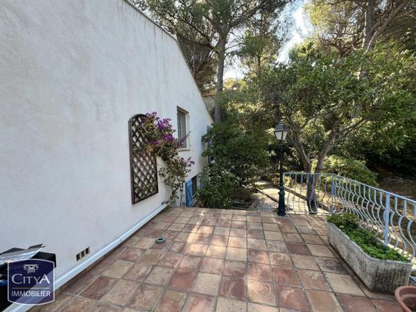 Maison à vendre 7 pièces 250m² Six-Fours-les-Plages (83140)