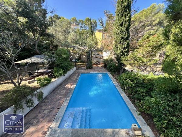 Maison à vendre 7 pièces 250m² Six-Fours-les-Plages (83140)