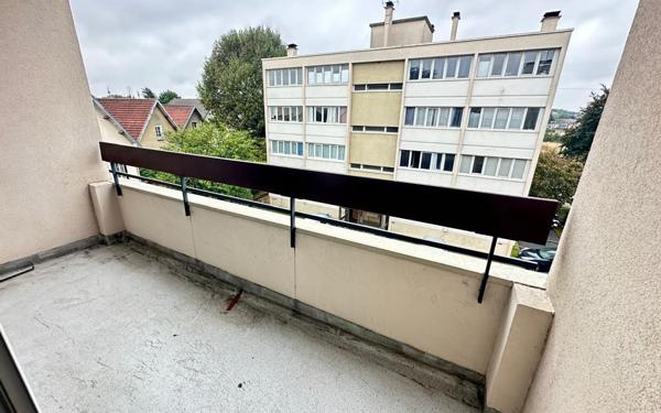 Appartement à vendre    2 pièces • 49,68 m2 Villemomble