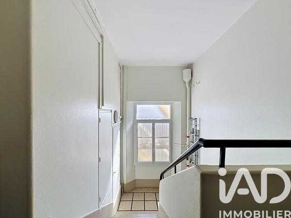 Appartement à vendre 3 pièces 67,96 m² Lyon 8