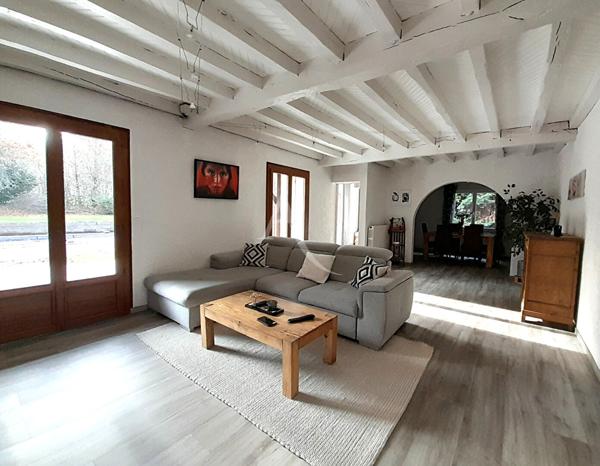 Jolie maison familiale avec parc arboré ? Saint-Gein